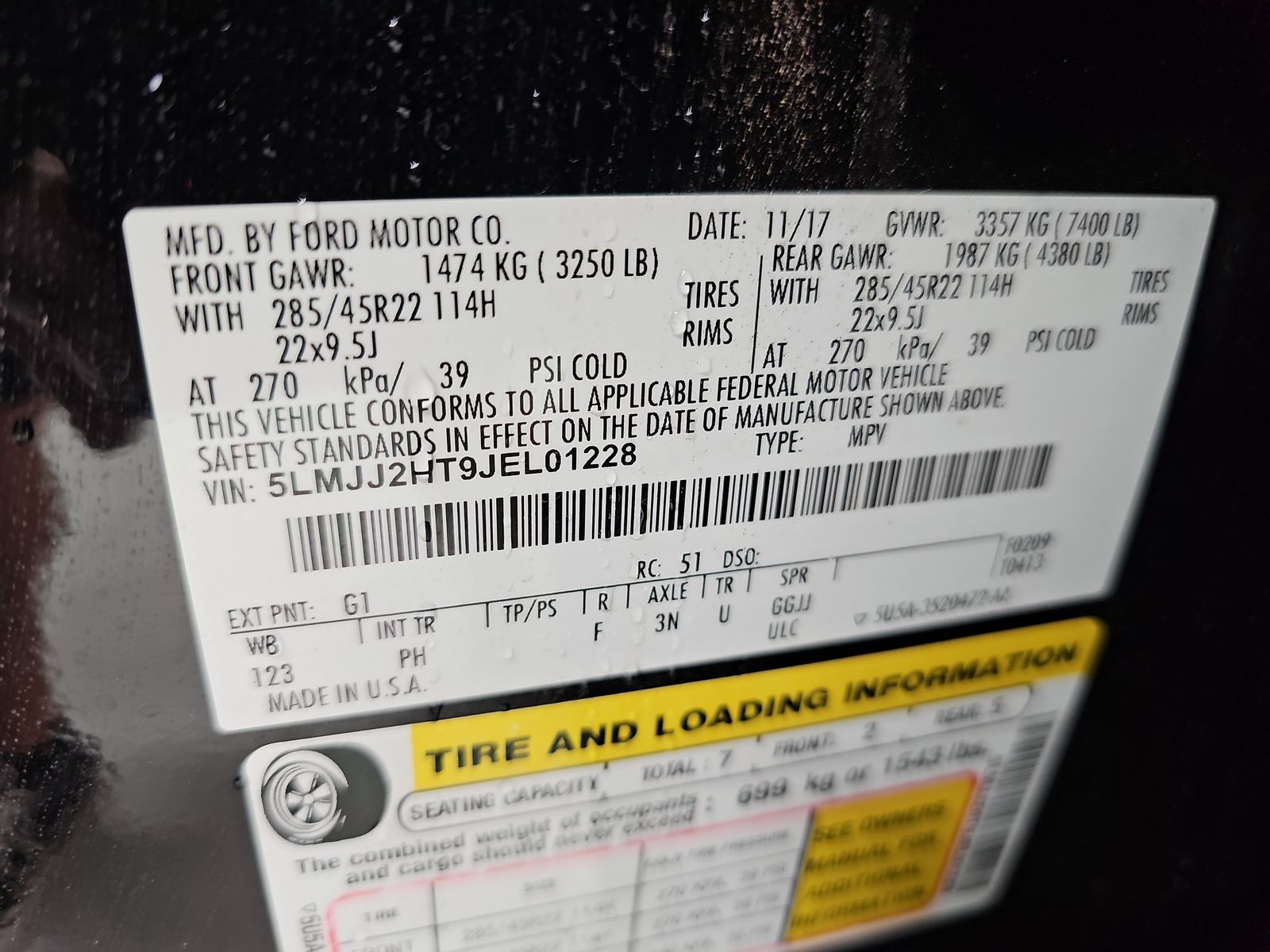 2018 Lincoln Navigator Select RWD