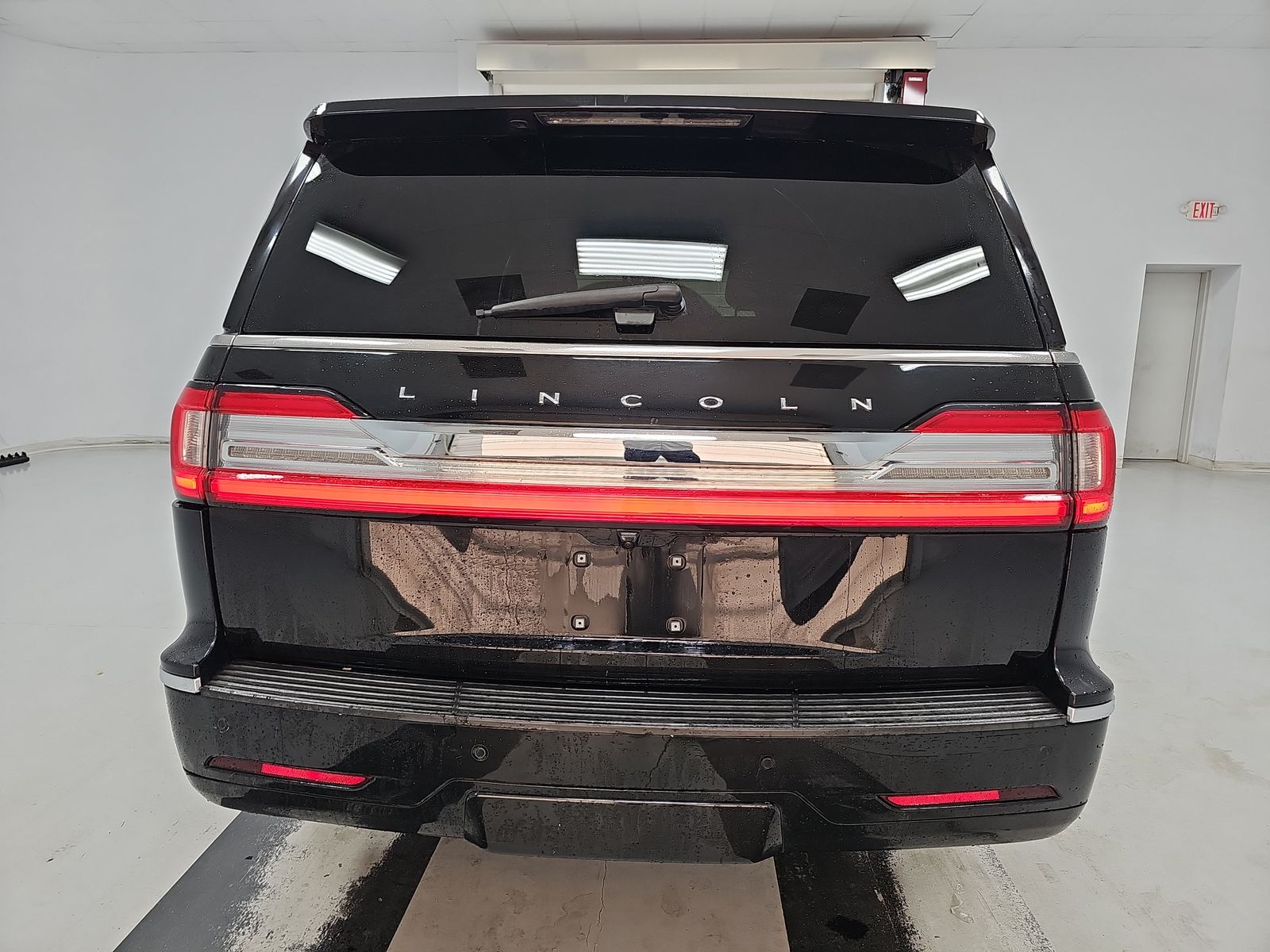 2018 Lincoln Navigator Select RWD