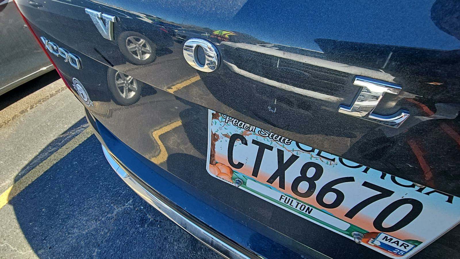 2022 Volvo XC90 T6 Inscription AWD