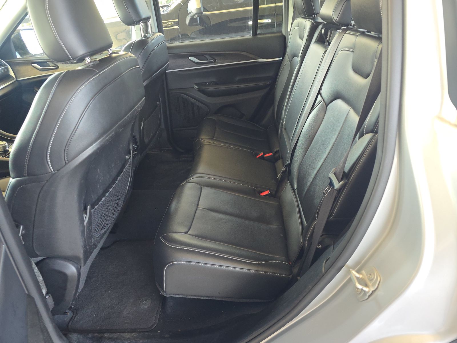 2023 Jeep Grand Cherokee Limited AWD