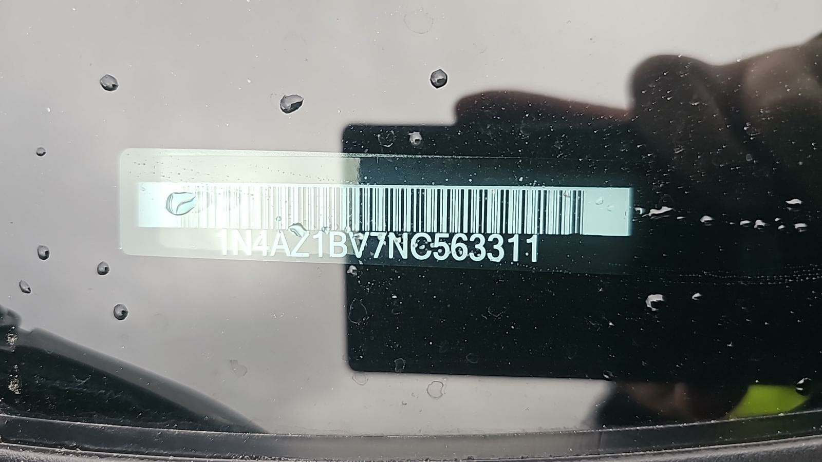 2022 Nissan LEAF S FWD