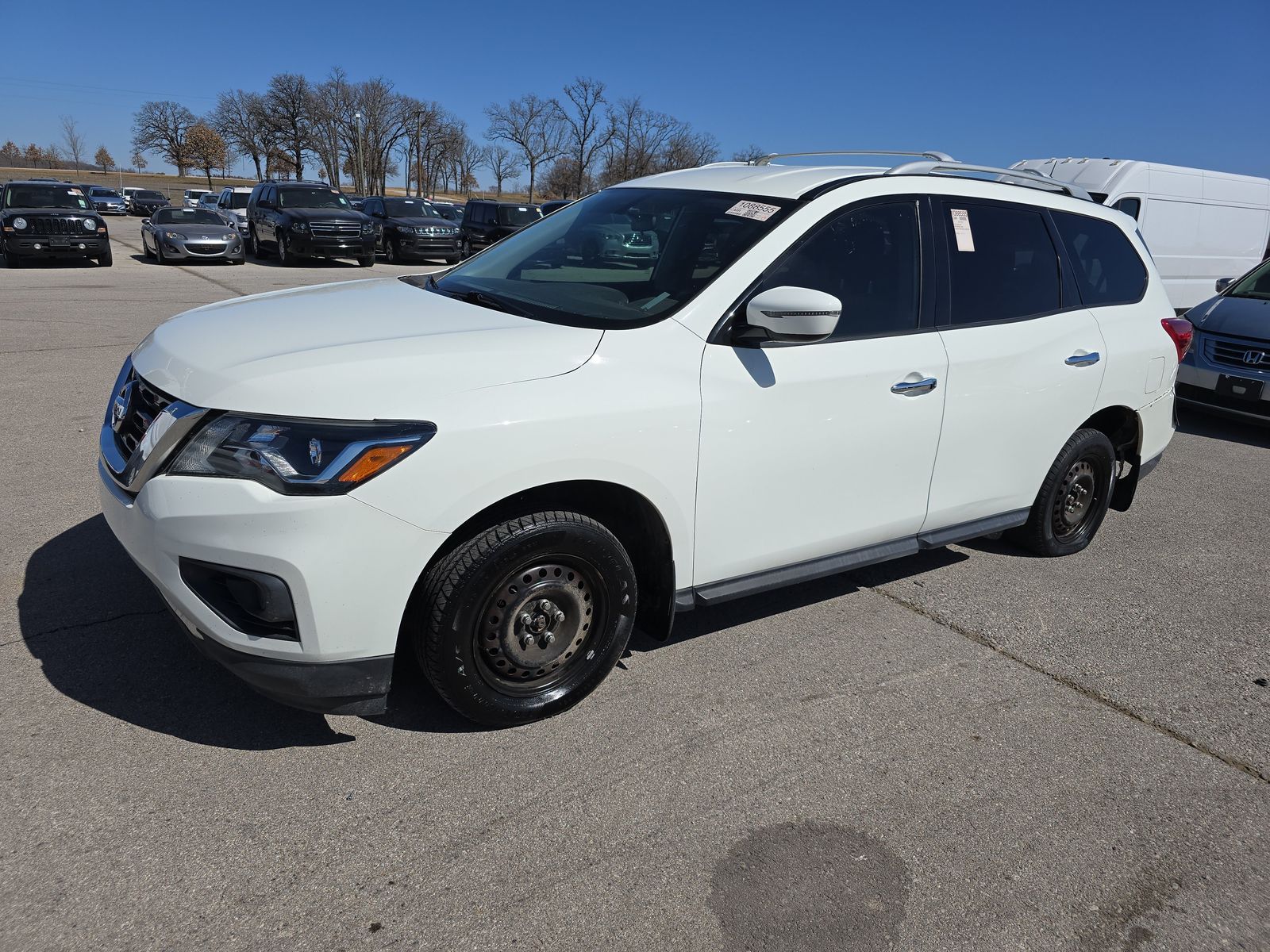2020 Nissan Pathfinder S FWD