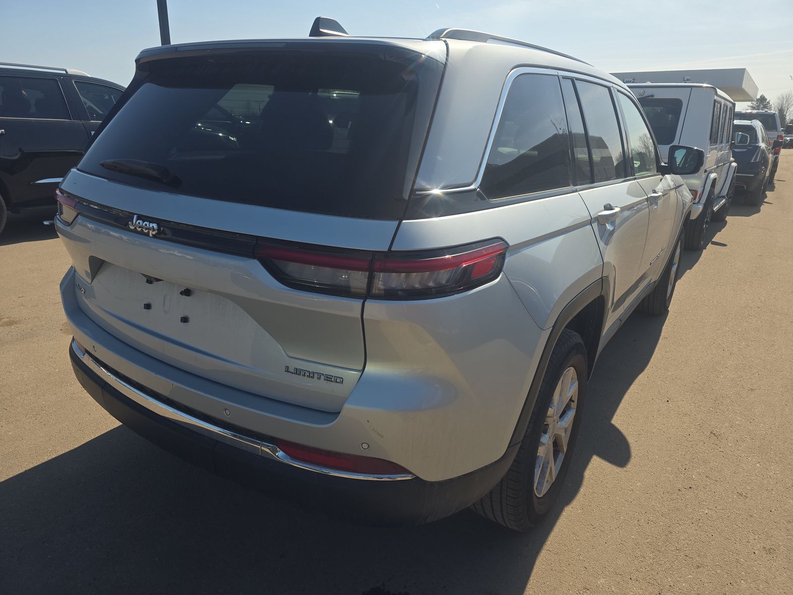 2023 Jeep Grand Cherokee Limited AWD