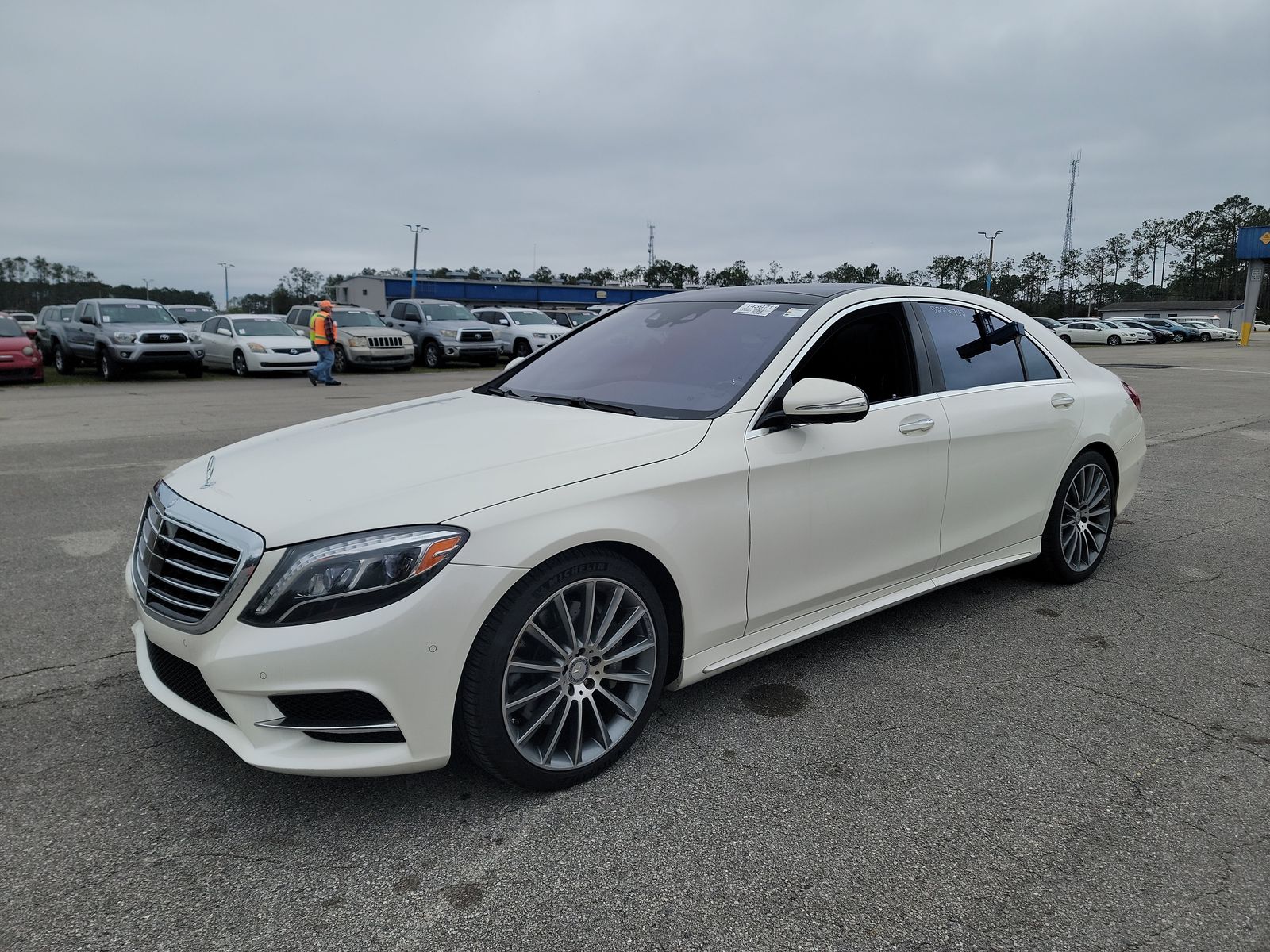 2015 Mercedes-Benz S 550 Sedan