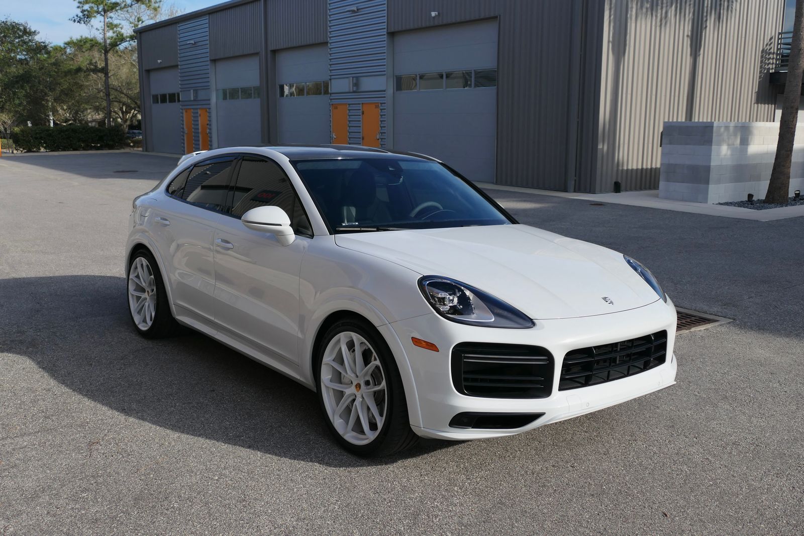 2020 Porsche Cayenne Coupe Turbo