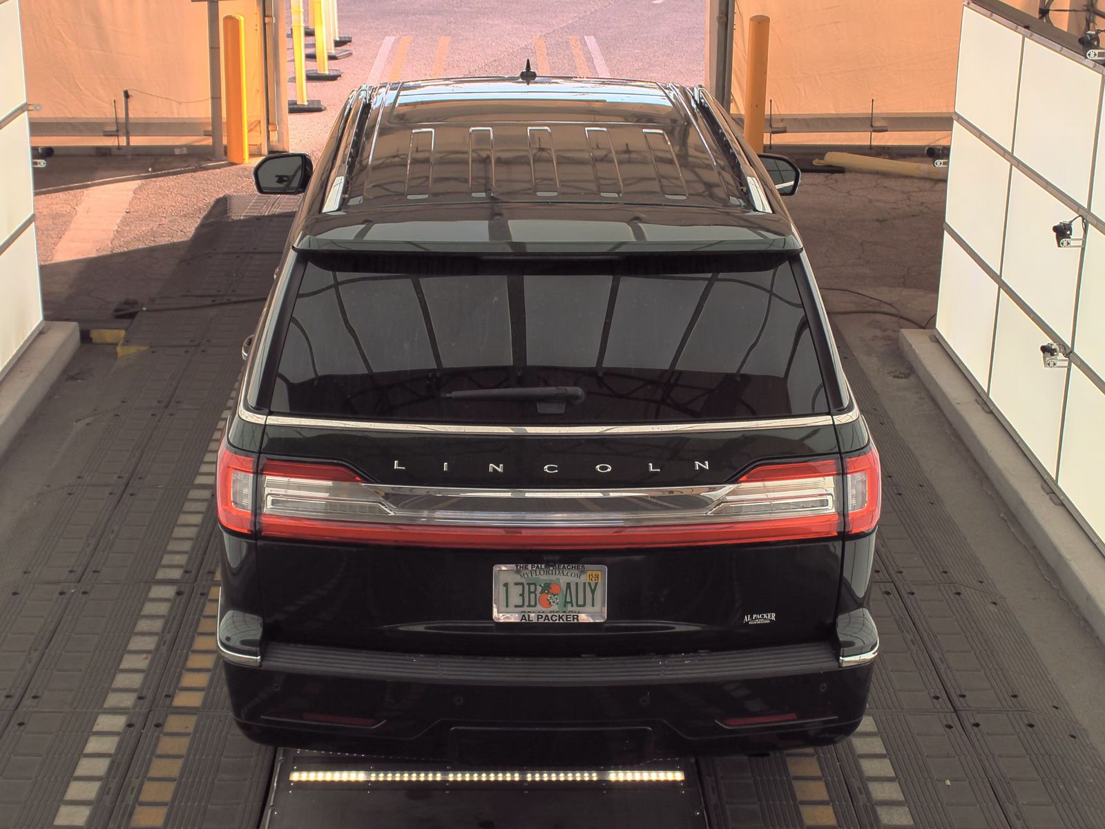 2021 Lincoln Navigator Reserve FWD