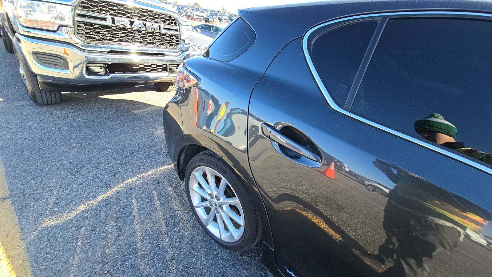 2011 Lexus CT CT 200h FWD