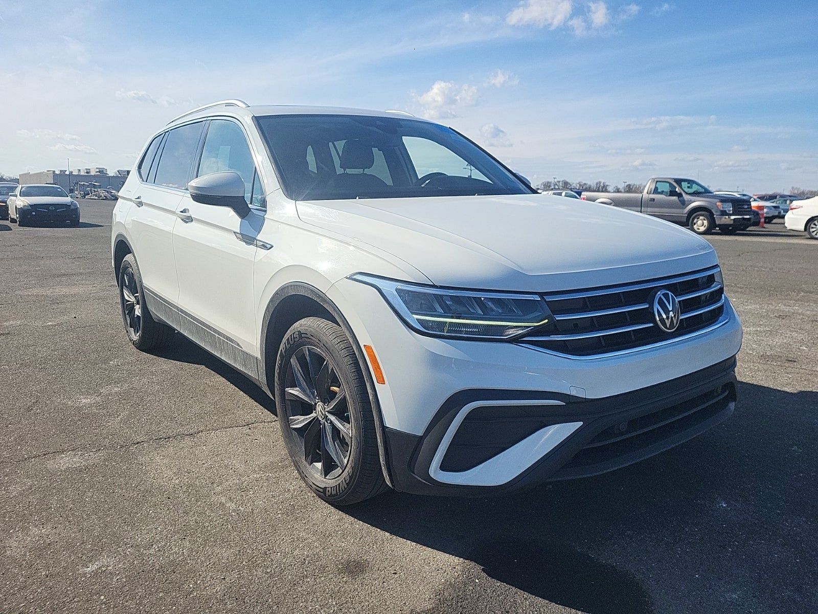 2022 Volkswagen Tiguan 2.0T SE AWD