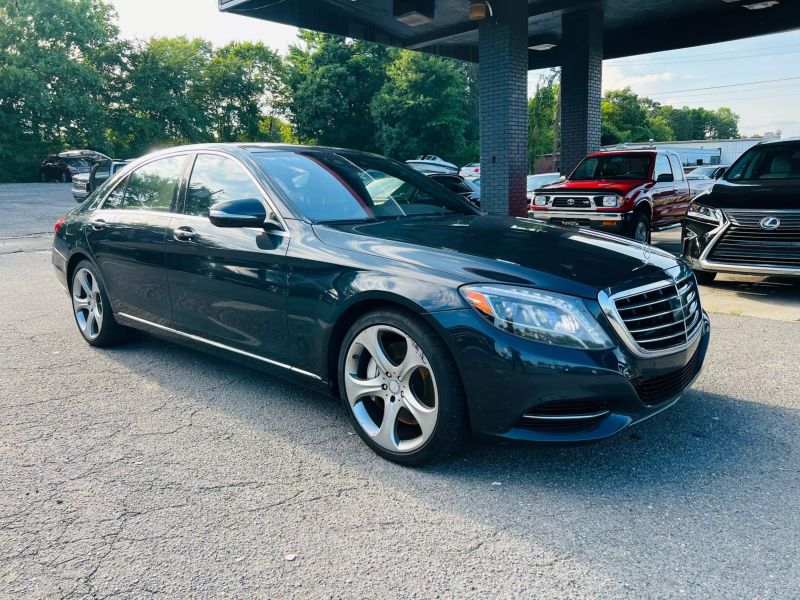 2015 Mercedes-Benz S 550 Sedan
