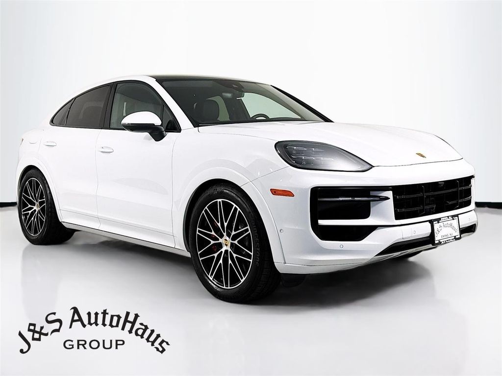 2024 Porsche Cayenne Coupe S
