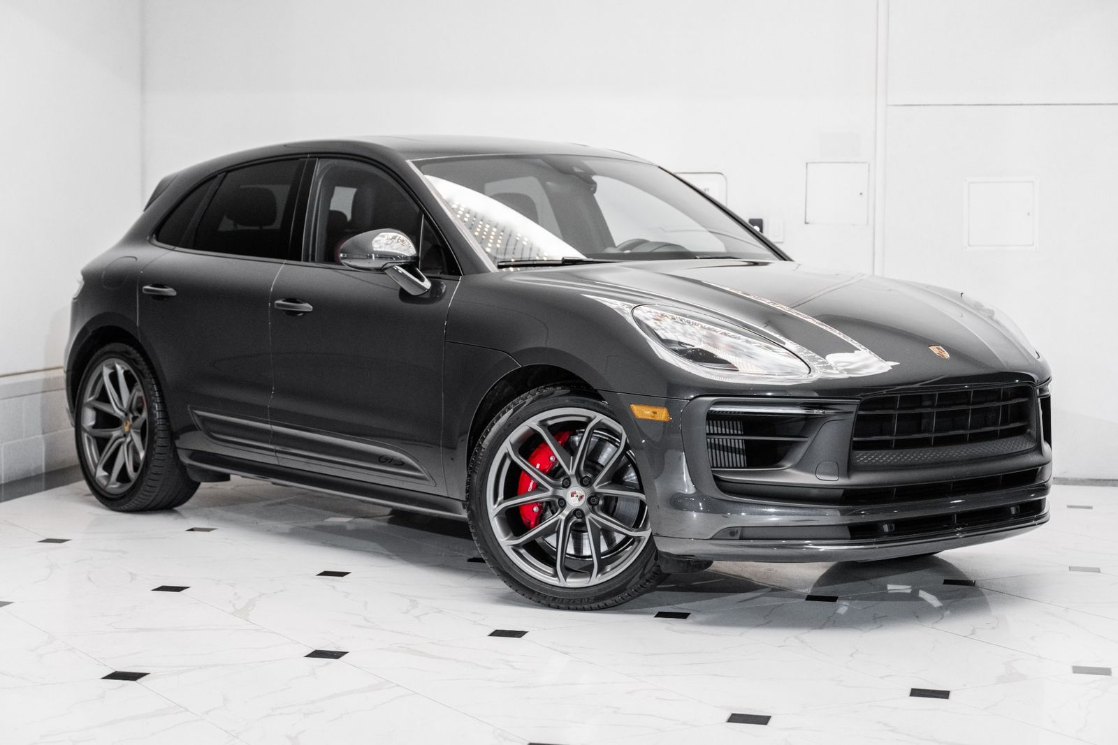 2022 Porsche Macan GTS