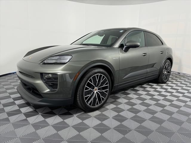 2024 Porsche Macan 4 Electric