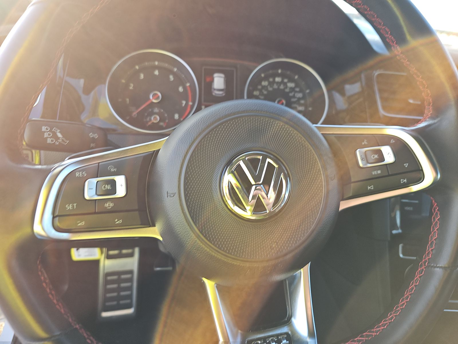 2020 Volkswagen Golf GTI 2.0T SE FWD