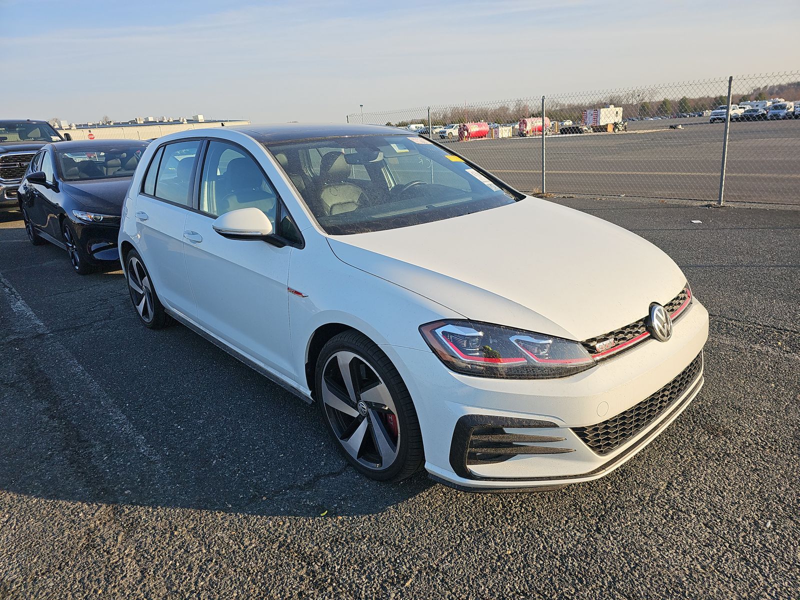 2020 Volkswagen Golf GTI 2.0T SE FWD
