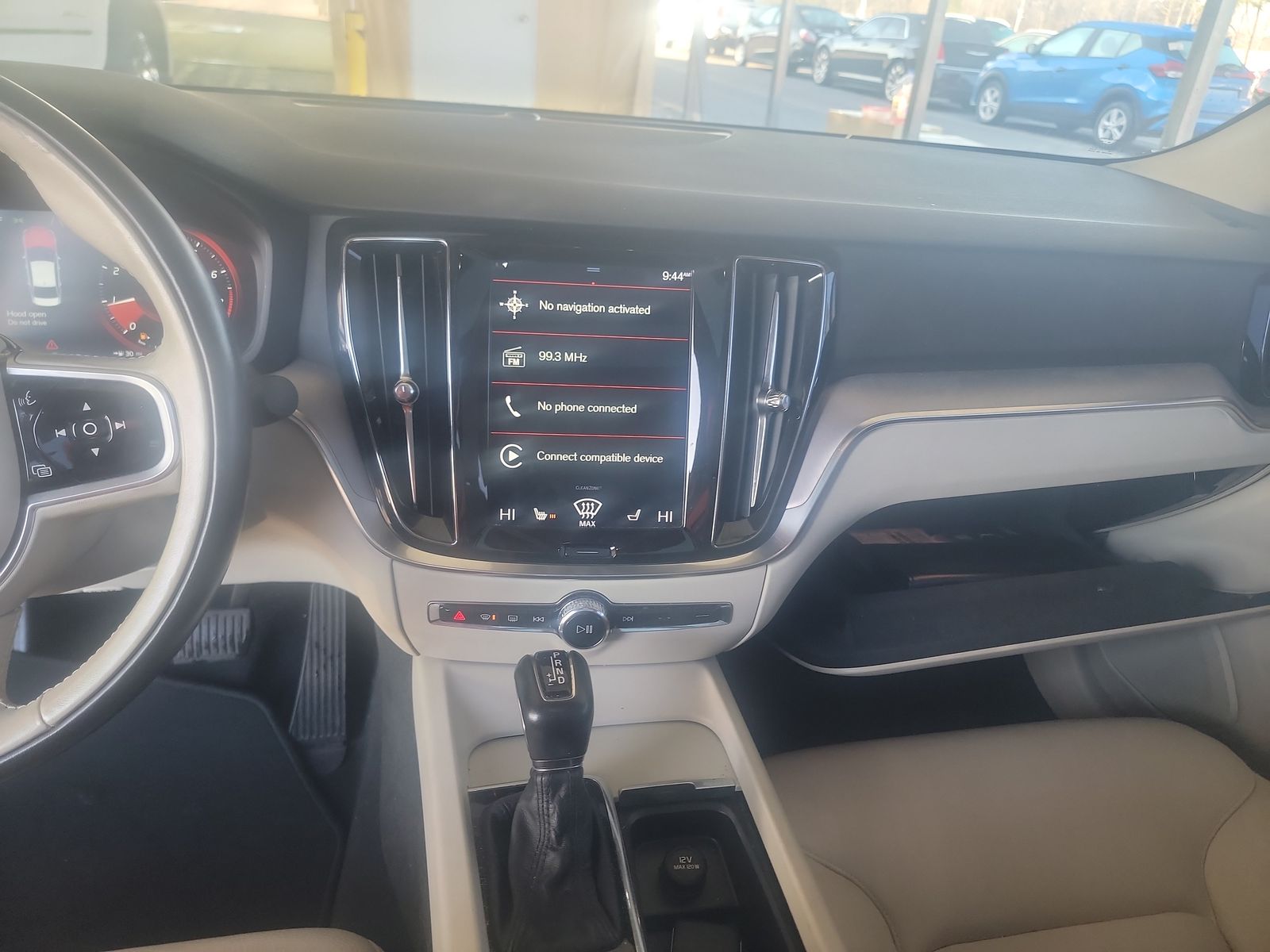 2020 Volvo S60 T5 Momentum FWD