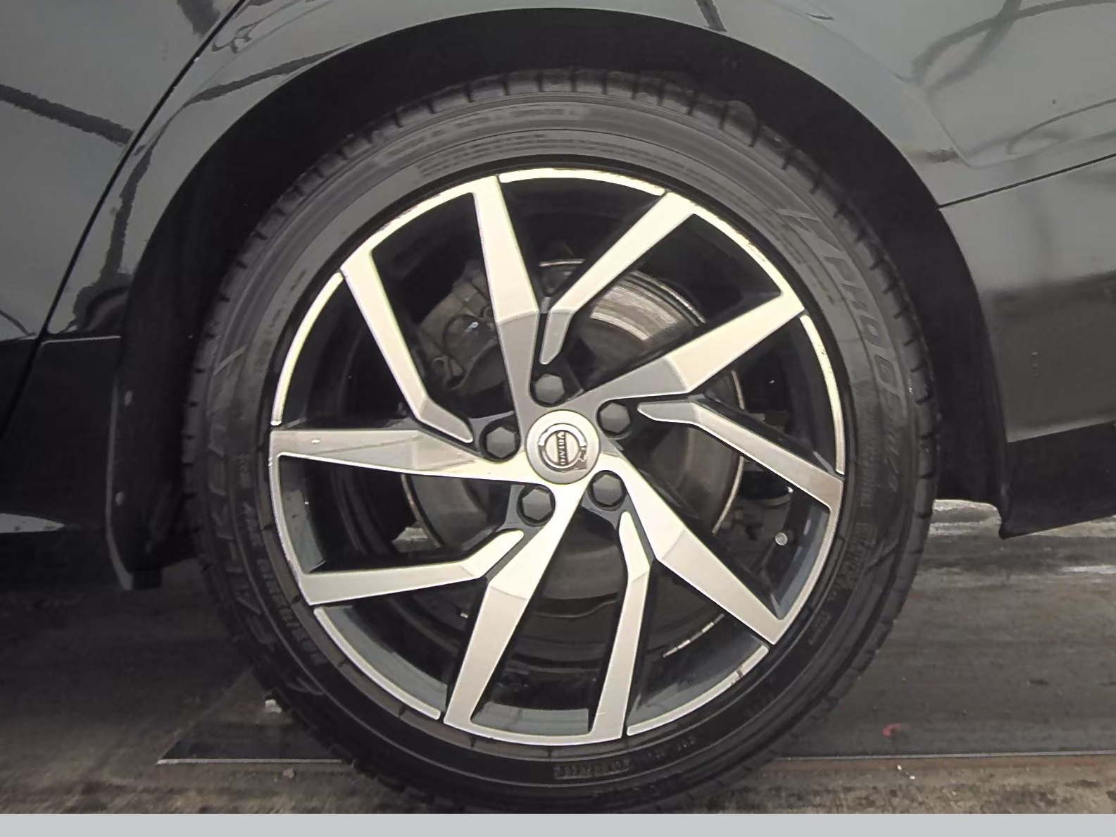 2020 Volvo S60 T5 Momentum FWD