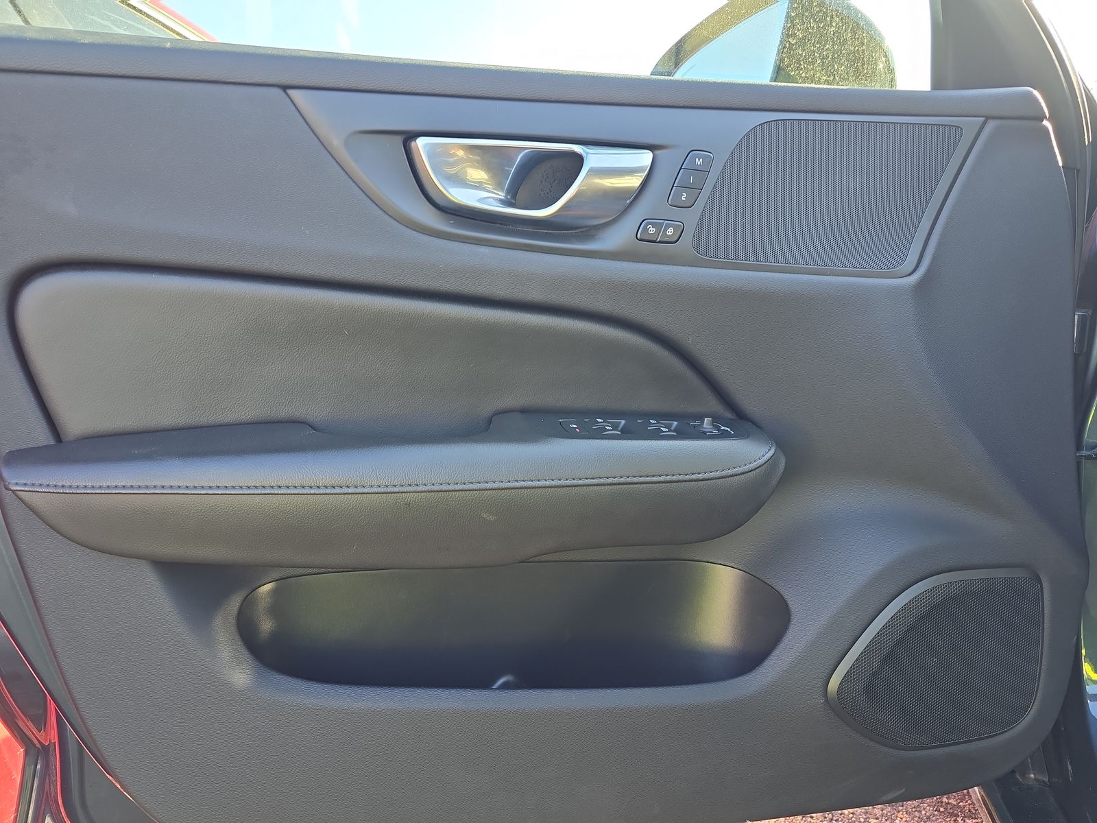 2022 Volvo S60 B5 Momentum AWD