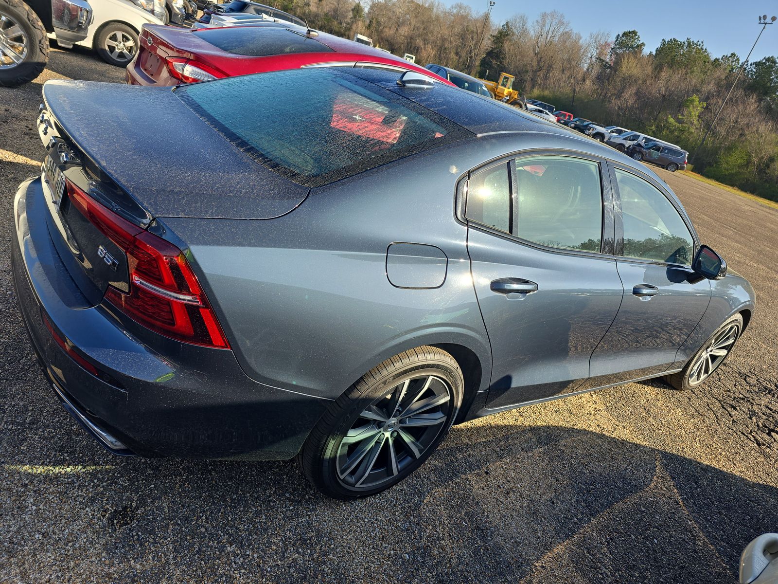 2022 Volvo S60 B5 Momentum AWD