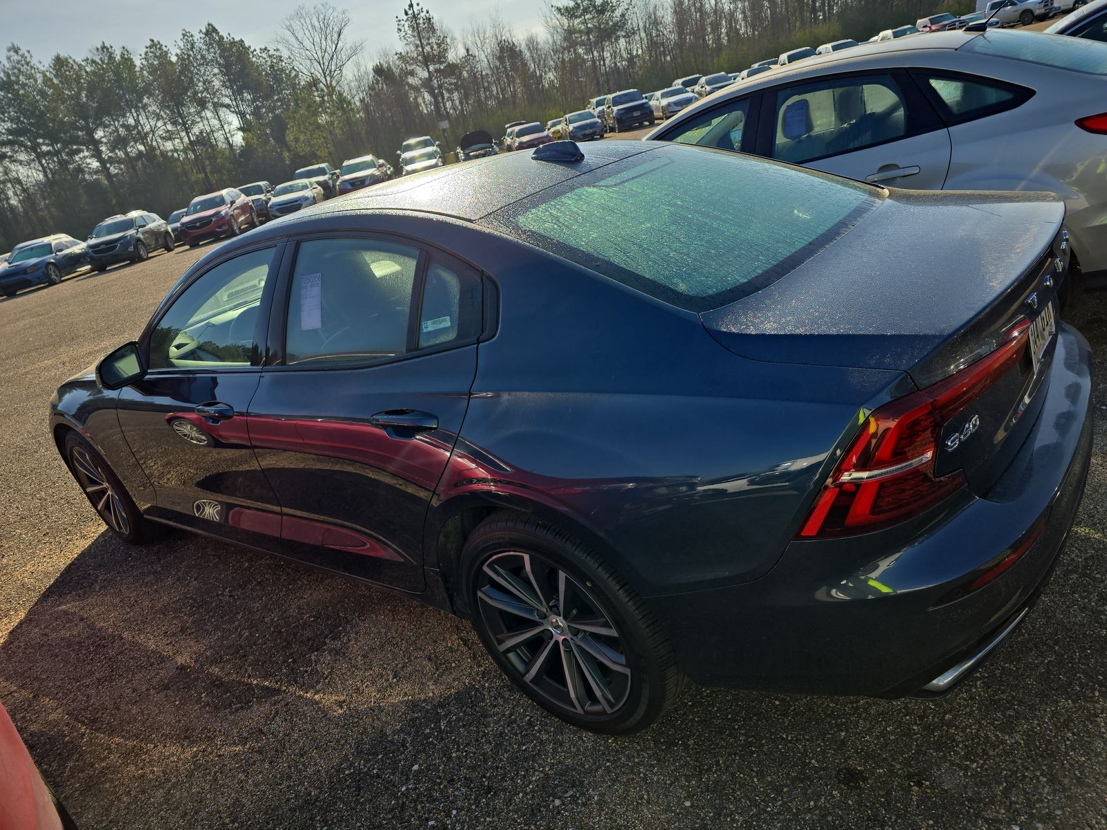 2022 Volvo S60 B5 Momentum AWD