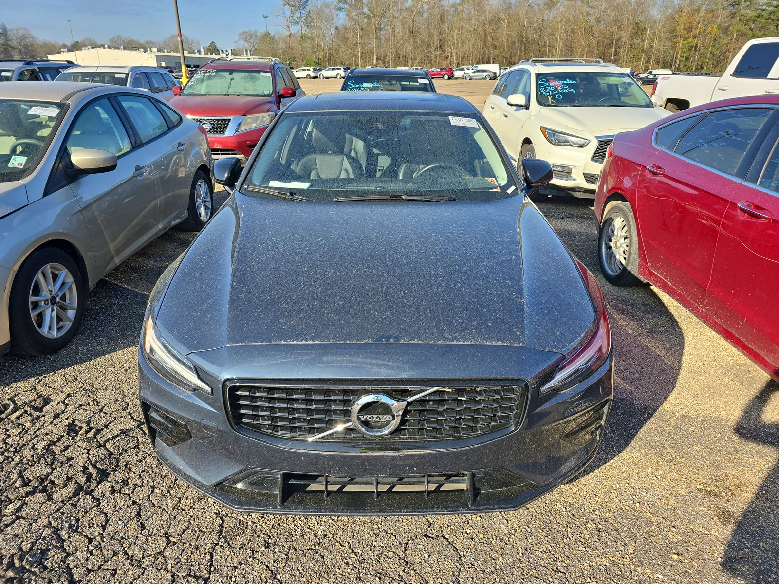 2022 Volvo S60 B5 Momentum AWD