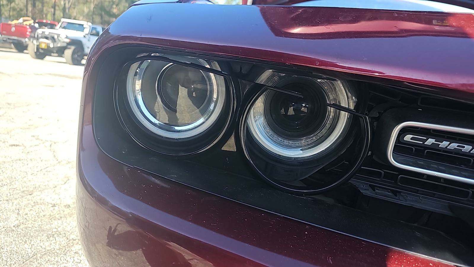 2019 Dodge Challenger SXT RWD