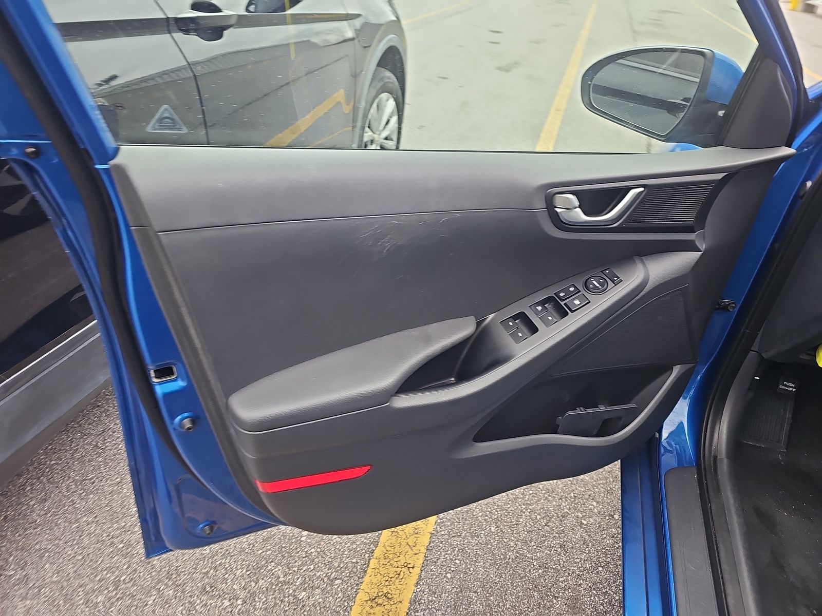 2017 Hyundai Ioniq Hybrid SEL FWD