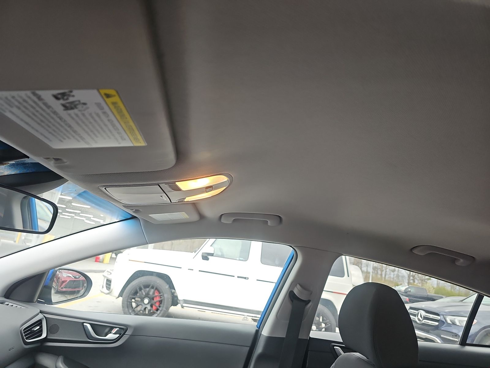 2017 Hyundai Ioniq Hybrid SEL FWD