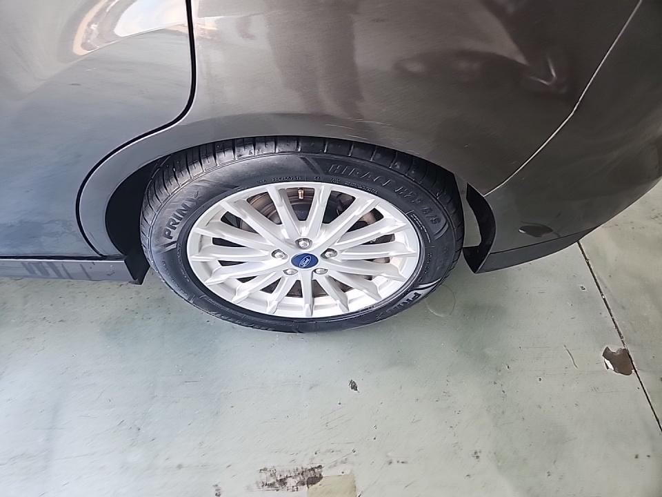 2016 Ford C-MAX Hybrid SEL FWD