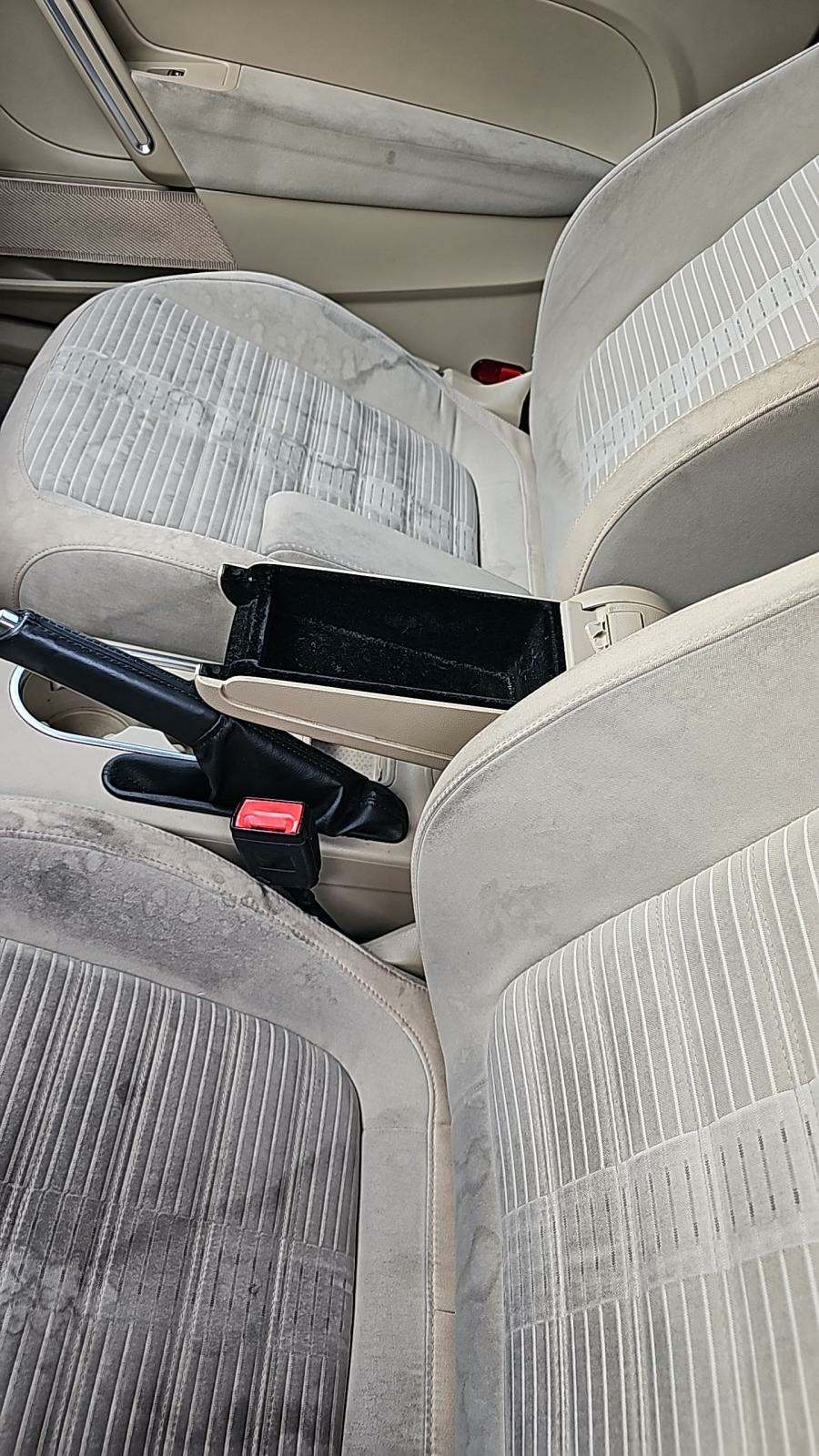 2013 Volkswagen Beetle 2.0T Turbo FWD