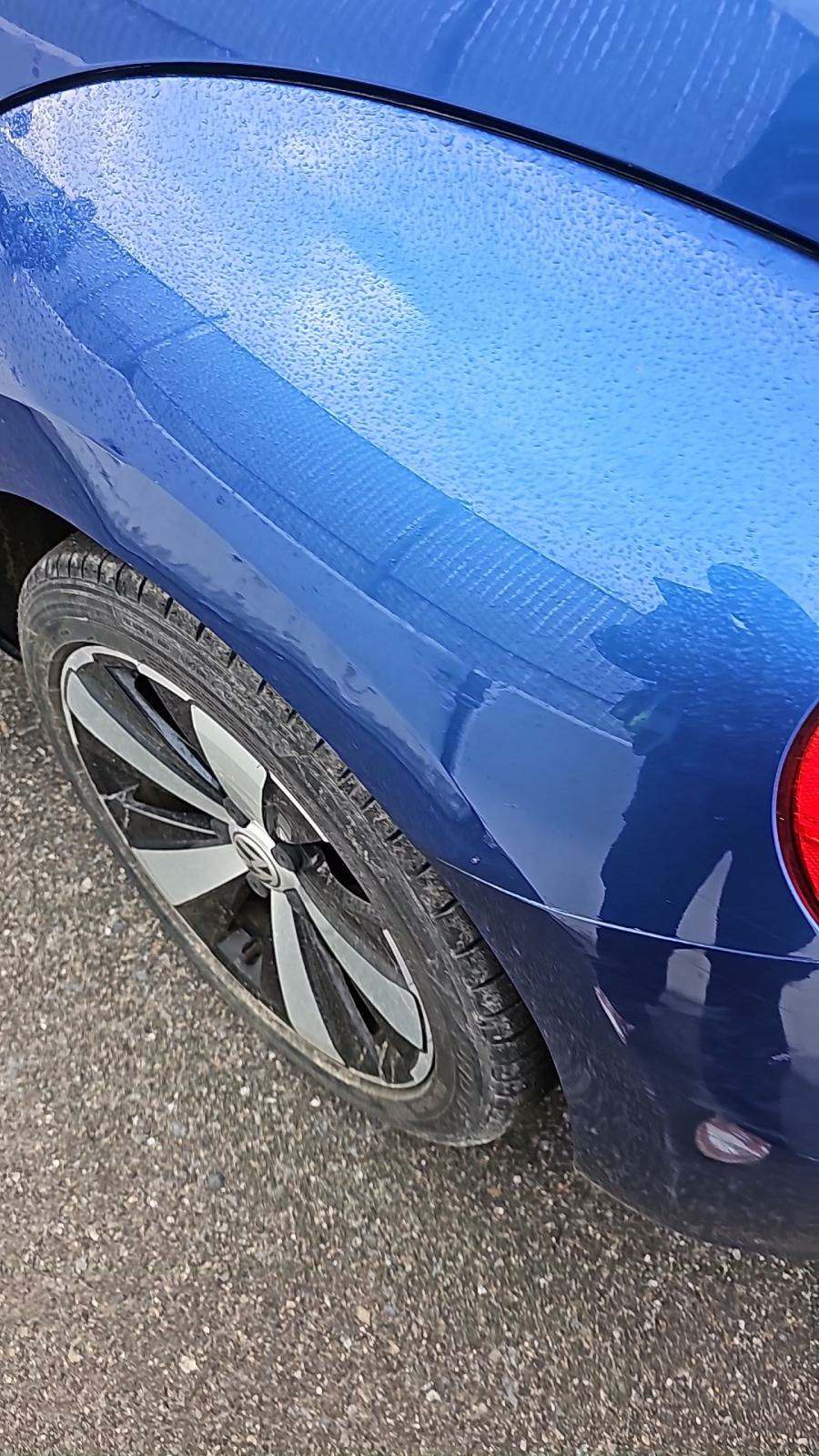 2013 Volkswagen Beetle 2.0T Turbo FWD