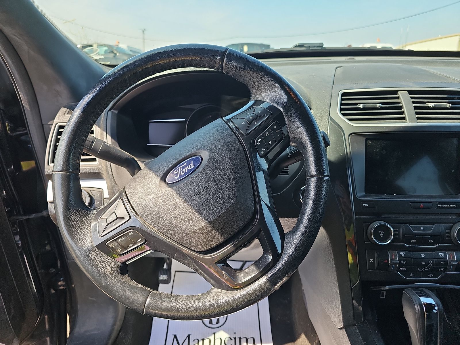 2017 Ford Explorer XLT AWD