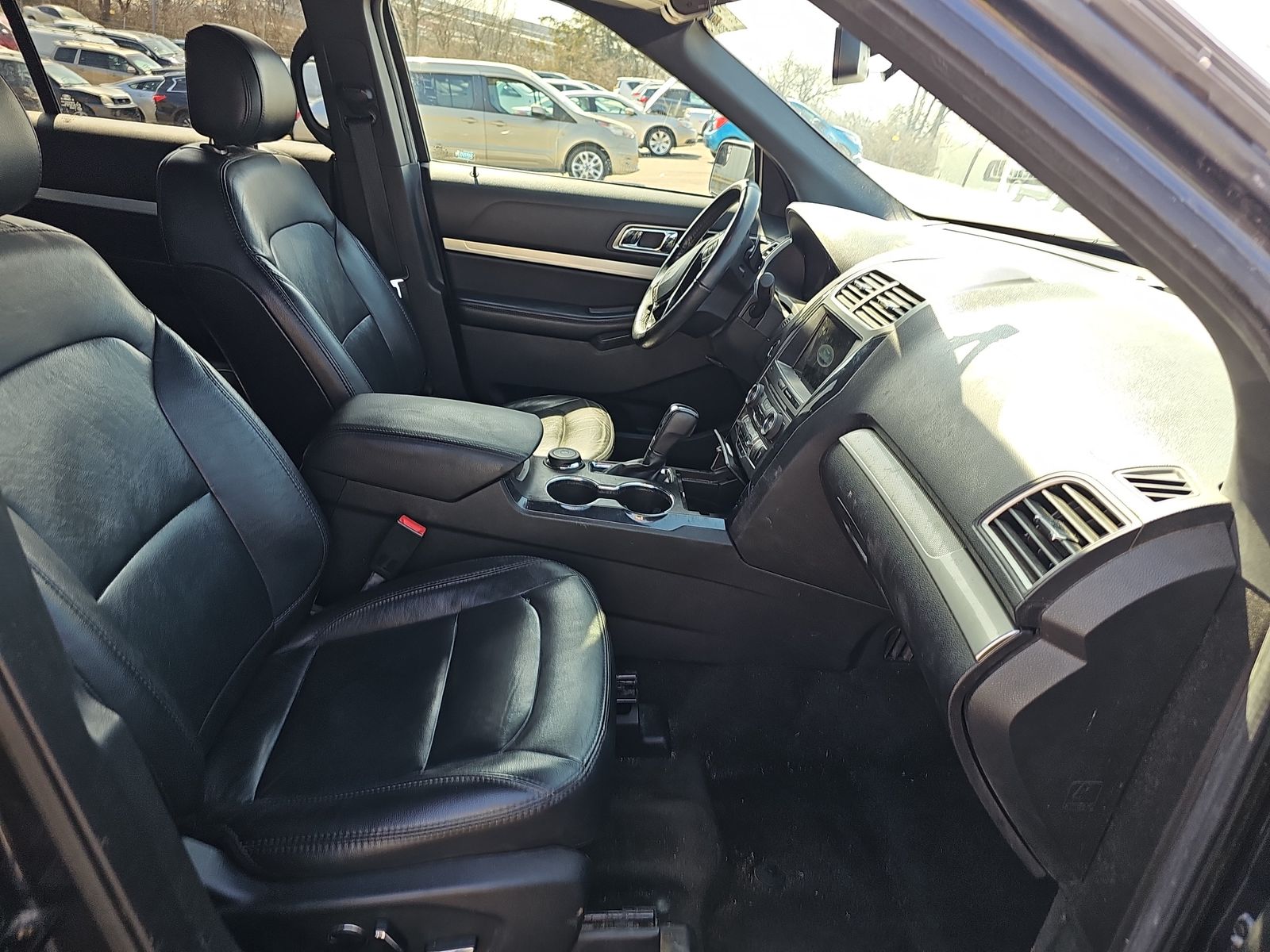 2017 Ford Explorer XLT AWD