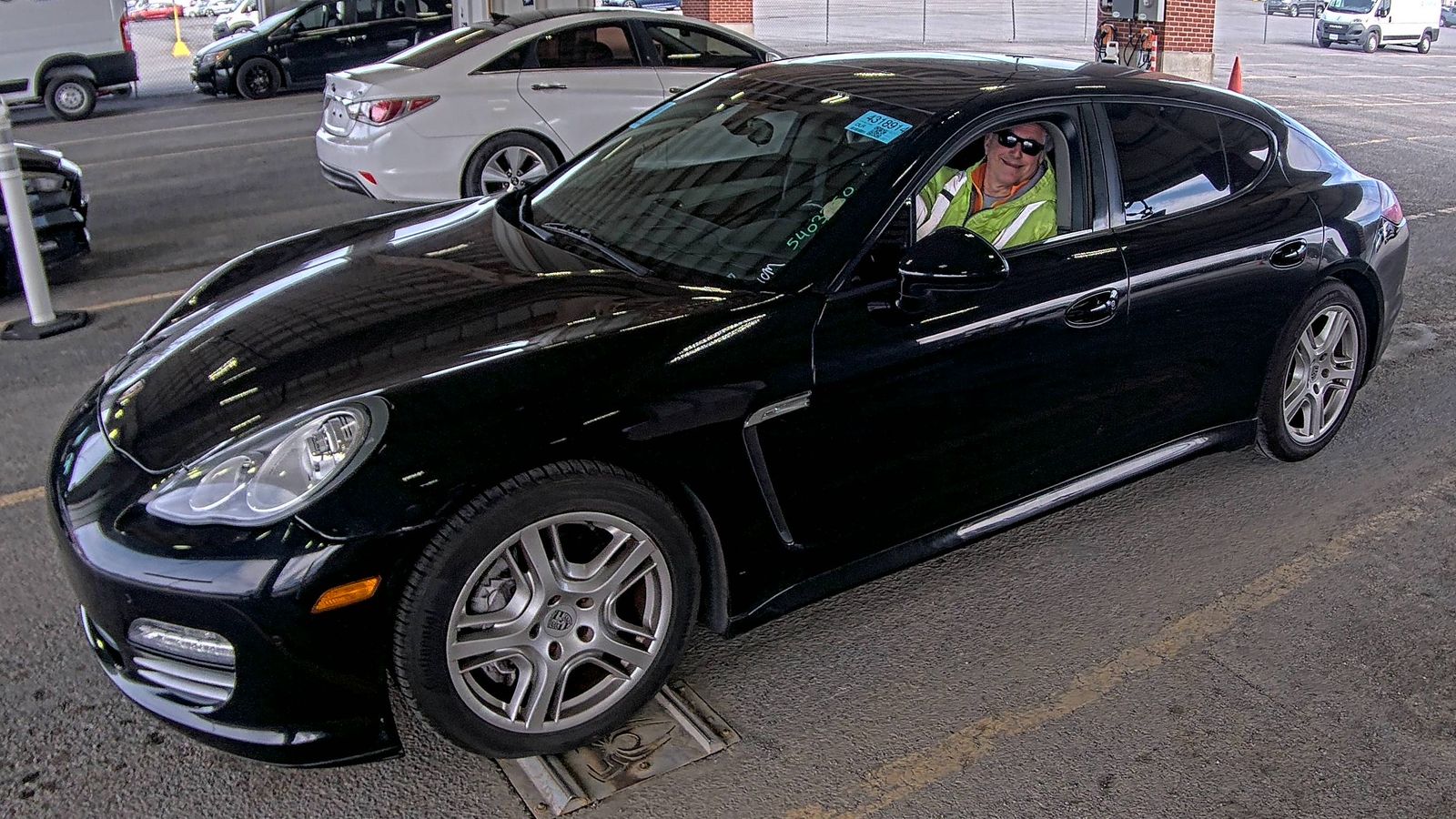 2011 Porsche Panamera 4 AWD