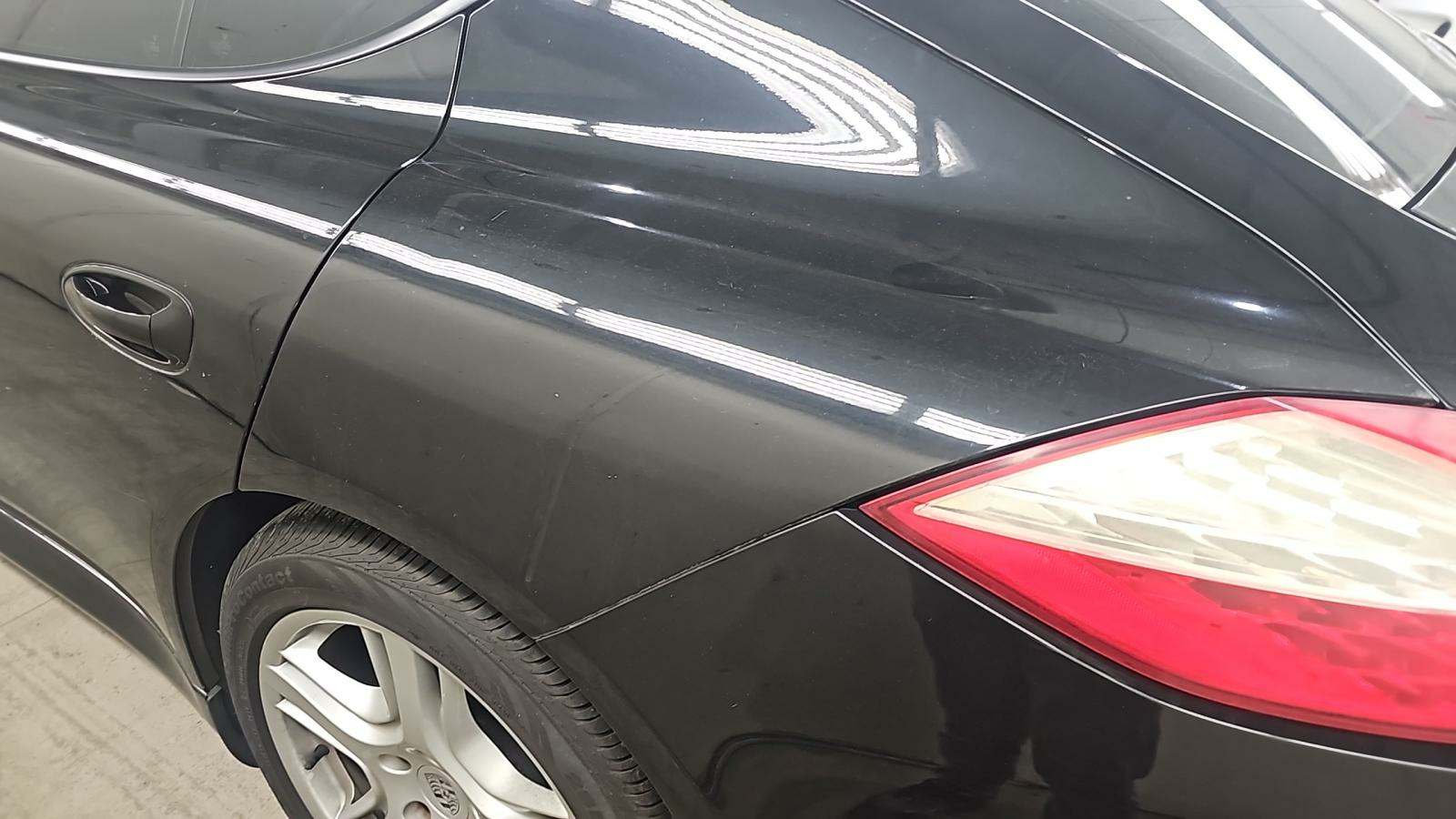 2011 Porsche Panamera 4 AWD