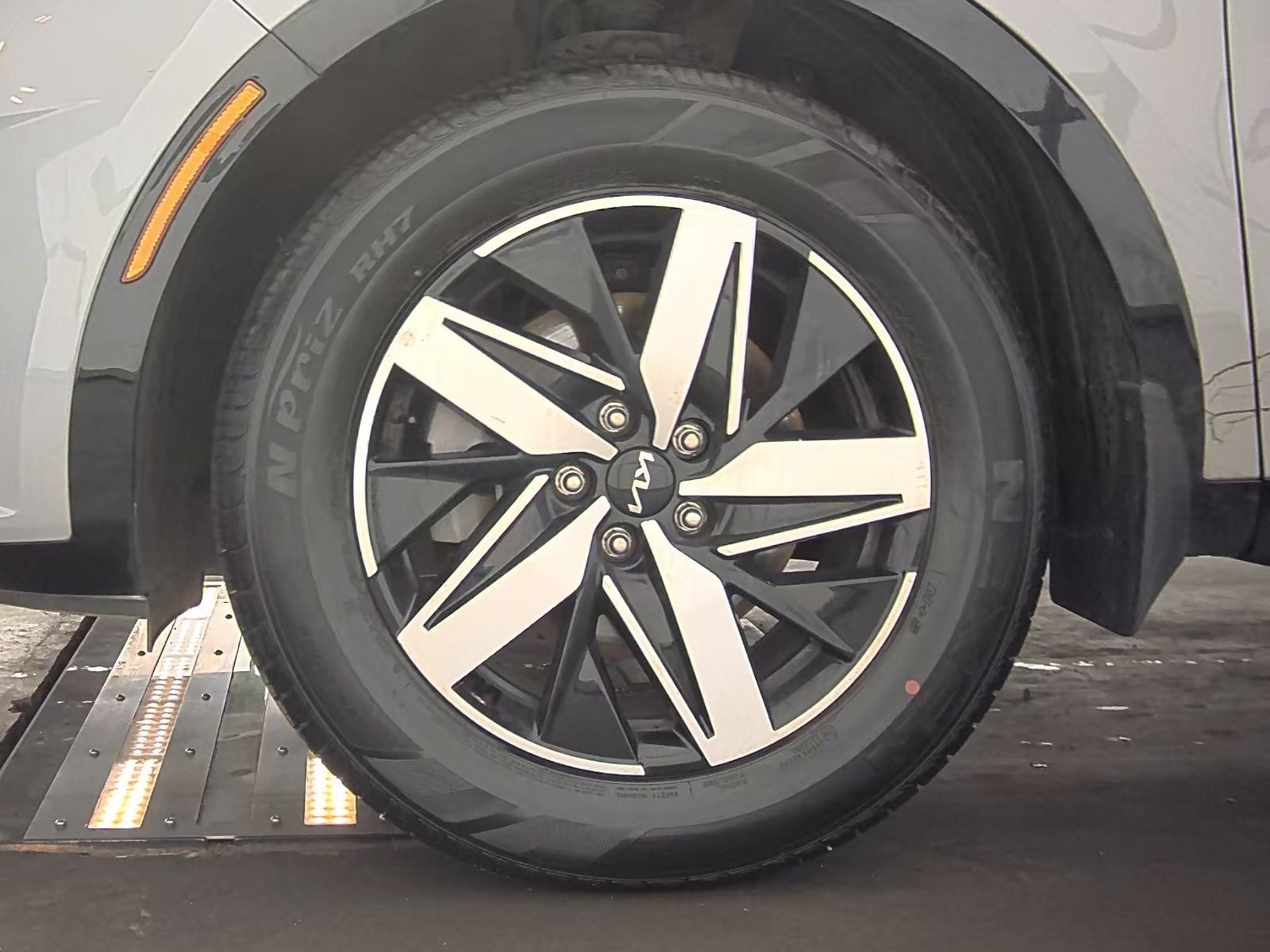 2022 Kia Sorento EX FWD