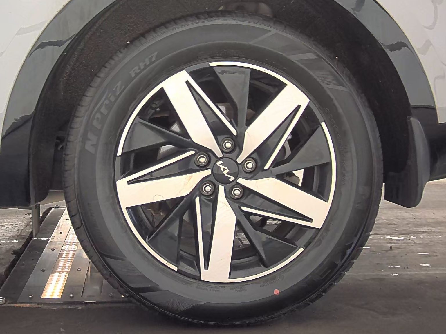 2022 Kia Sorento EX FWD