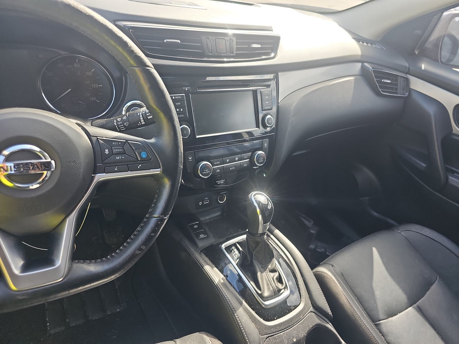 2020 Nissan Rogue Sport SL FWD