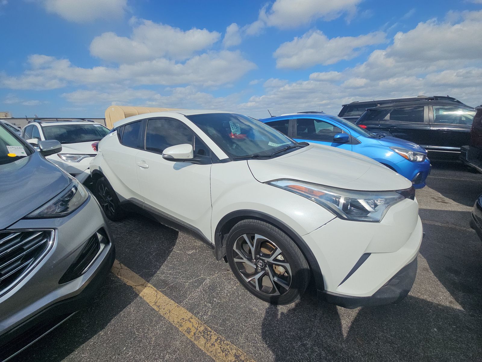 2018 Toyota C-HR XLE Premium FWD