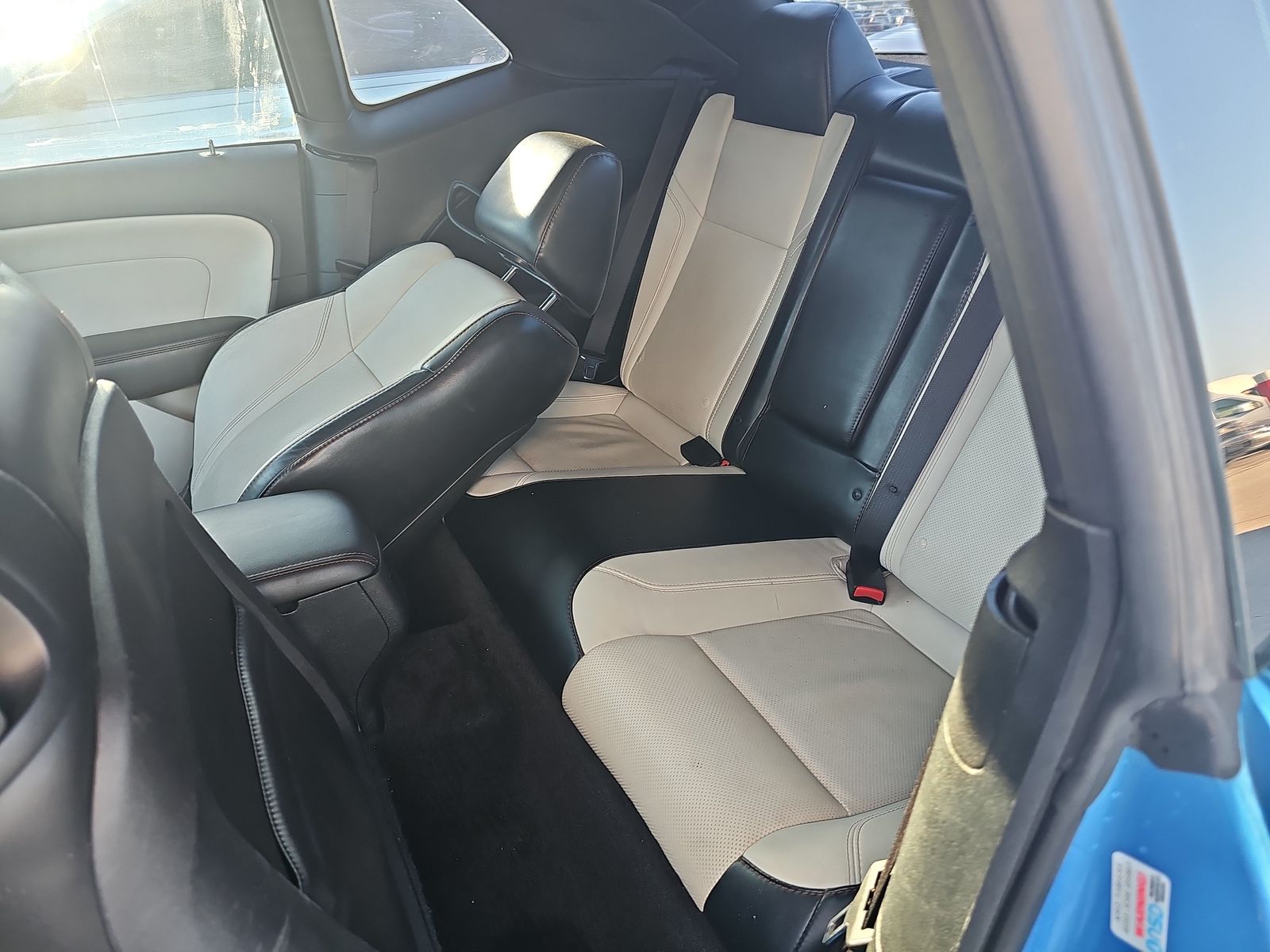 2015 Dodge Challenger SXT Plus RWD