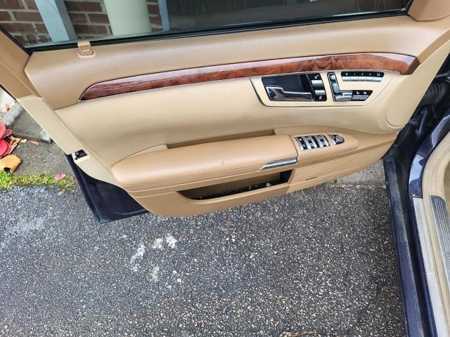 Mercedes-Benz S 550 снимка Mercedes-Benz S 550