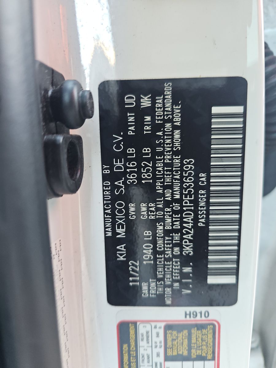 2023 Kia Rio LX FWD