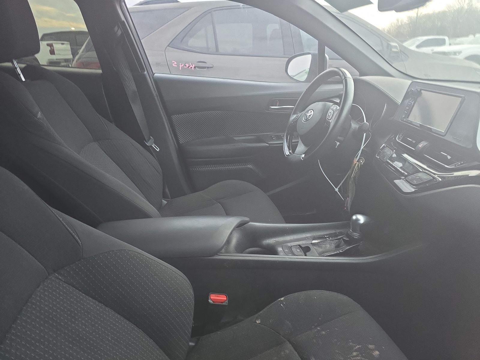 2018 Toyota C-HR XLE FWD