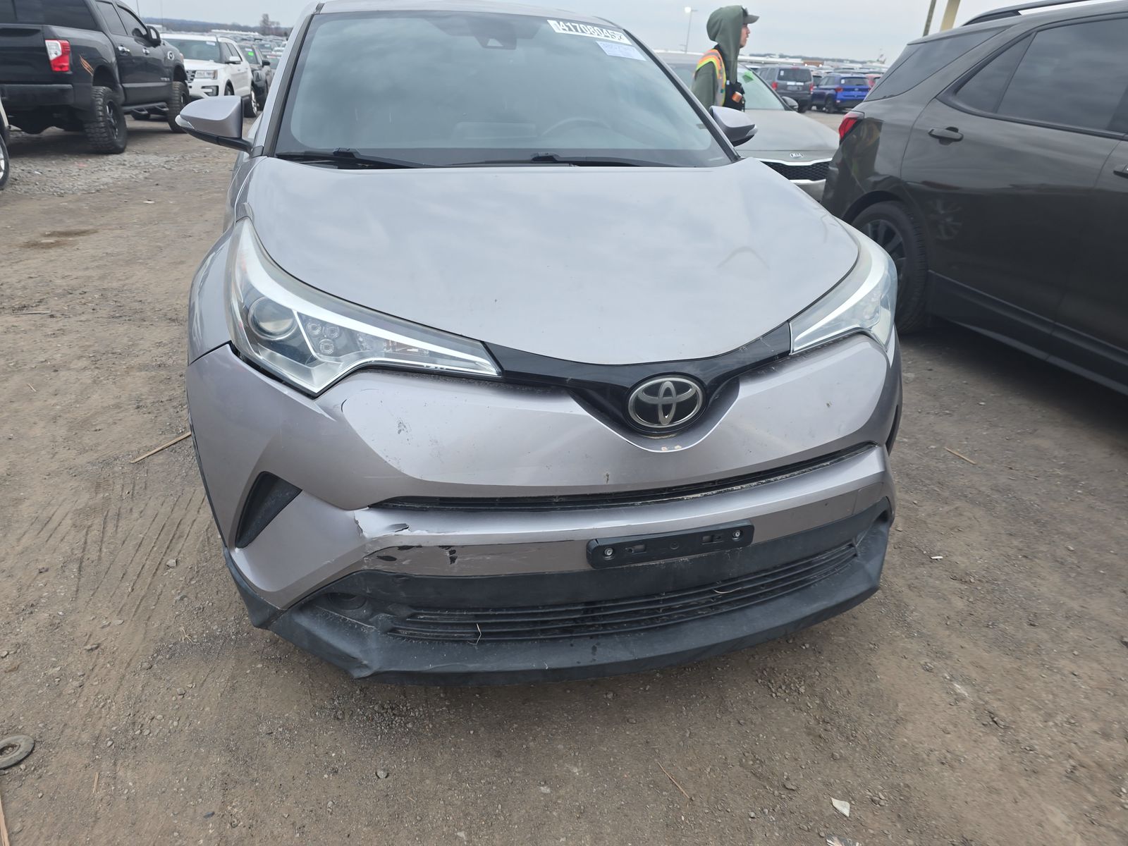 2018 Toyota C-HR XLE FWD