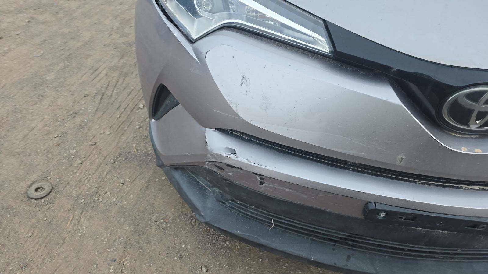 2018 Toyota C-HR XLE FWD