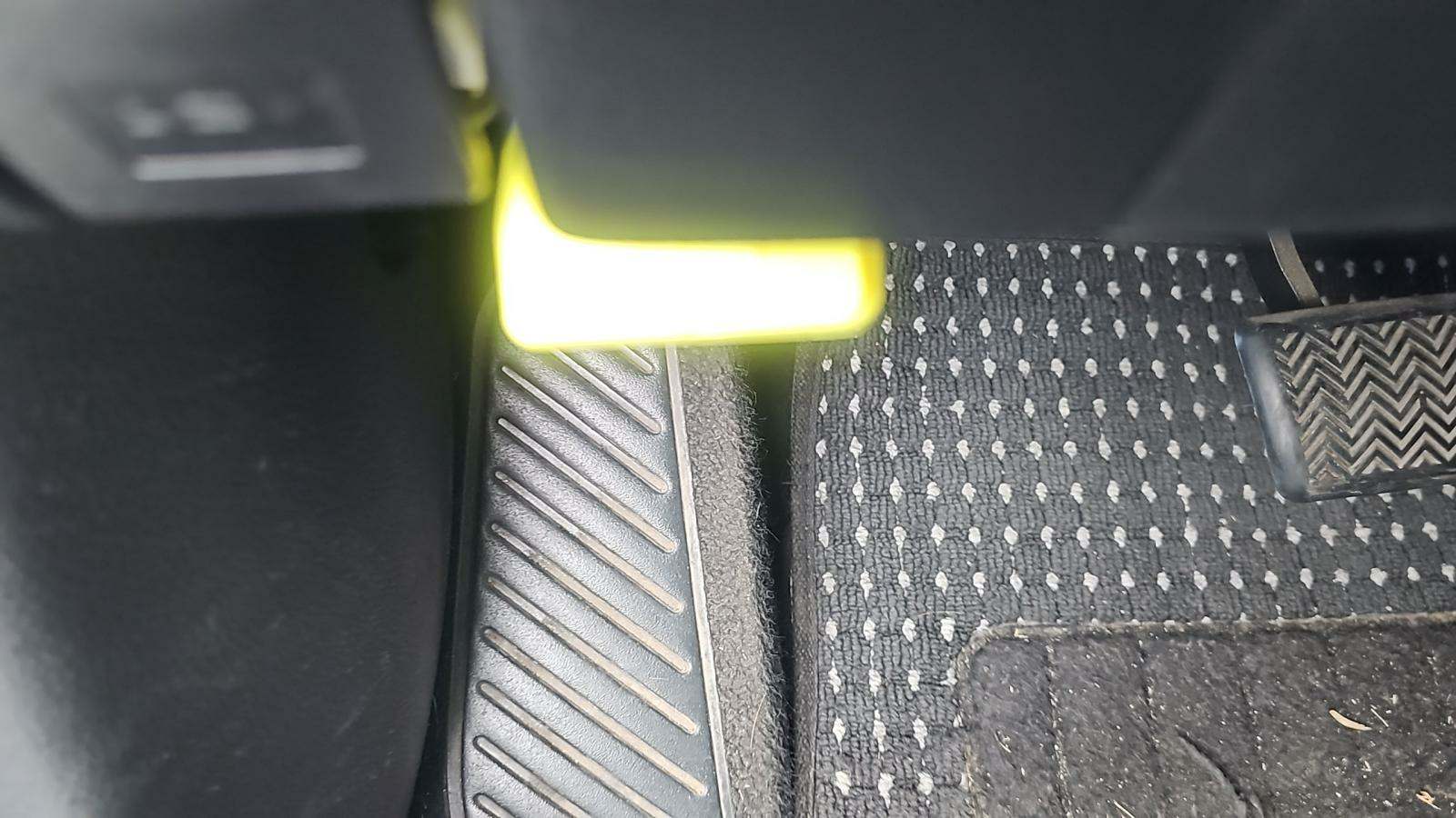 2018 Toyota C-HR XLE Premium FWD