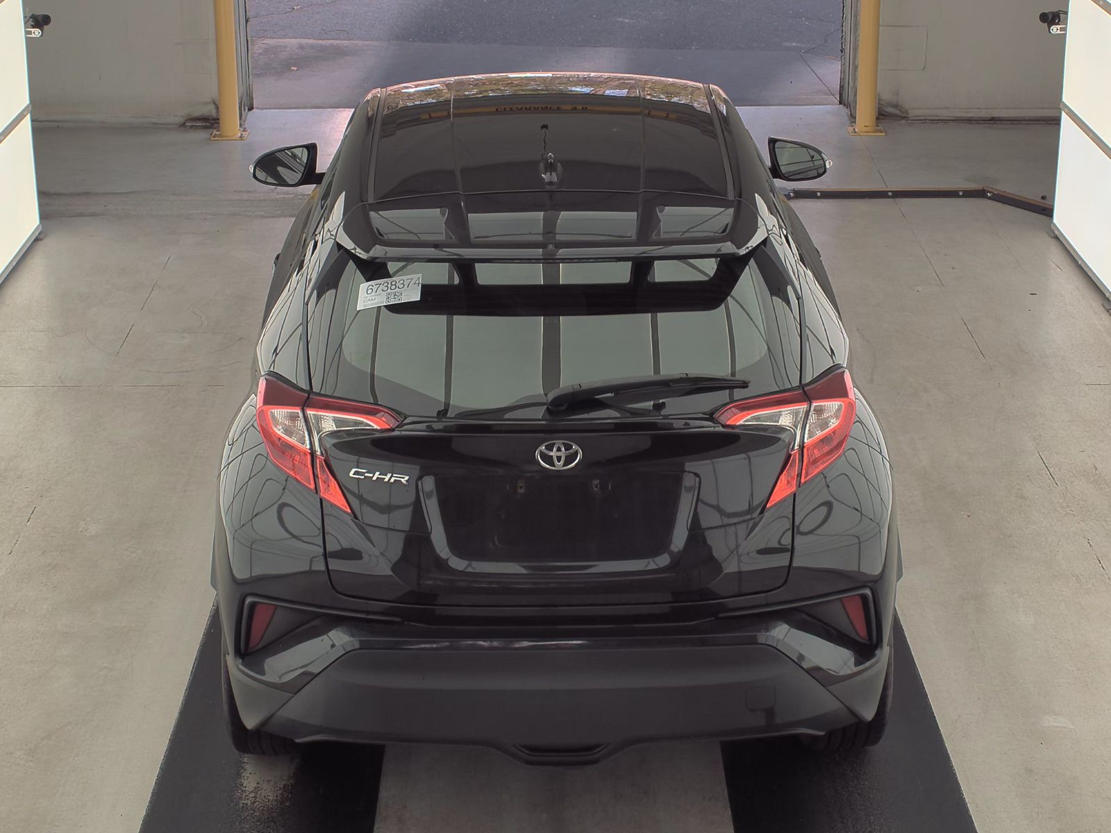 2018 Toyota C-HR XLE FWD
