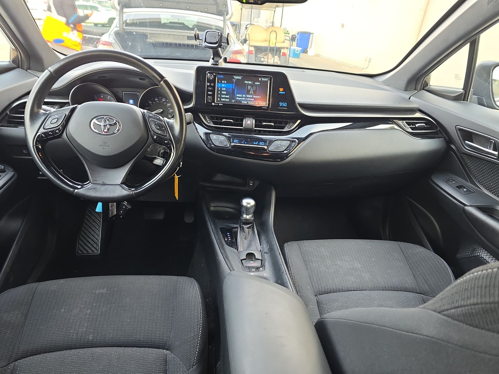 2018 Toyota C-HR XLE FWD