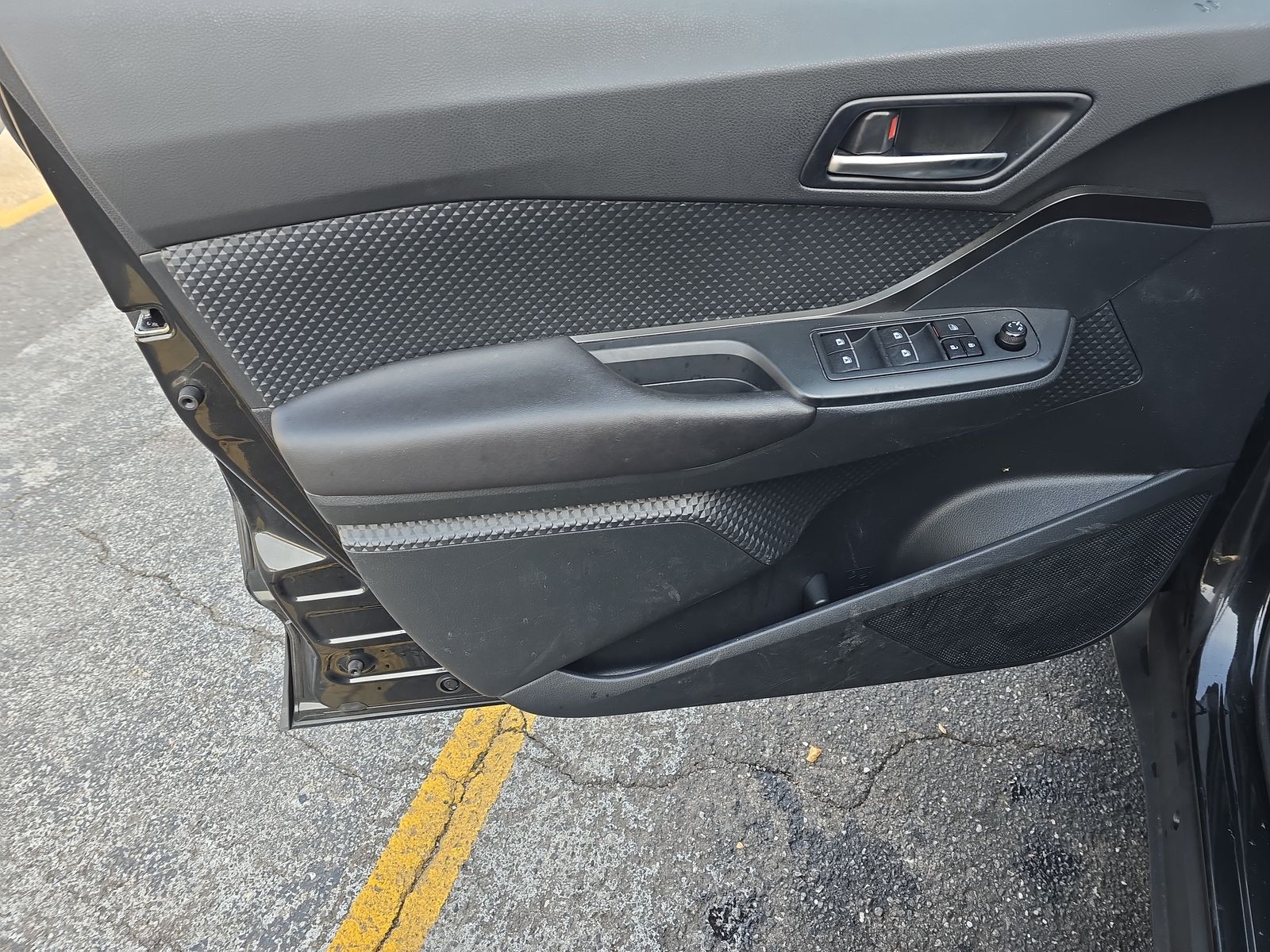 2018 Toyota C-HR XLE FWD