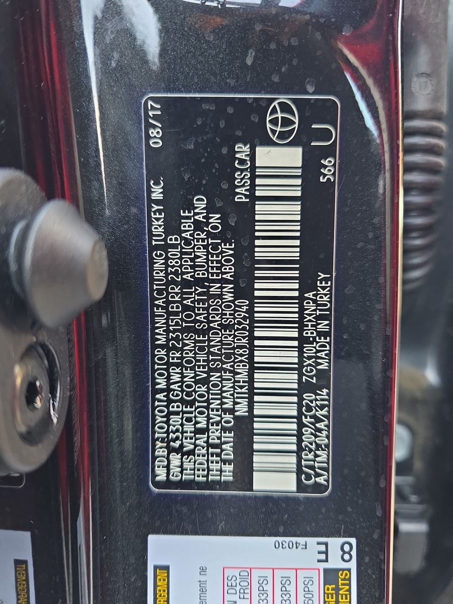 2018 Toyota C-HR XLE FWD