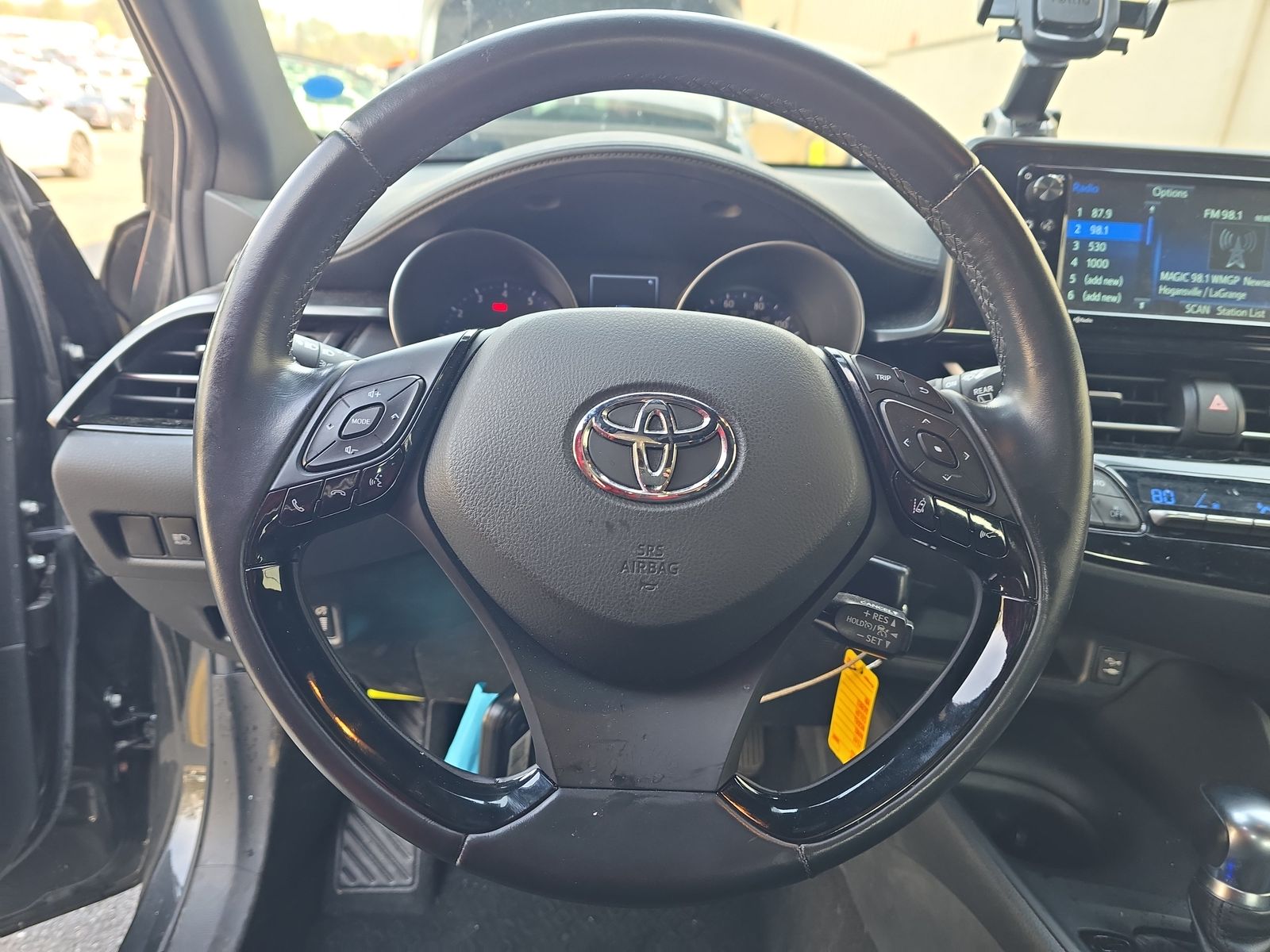 2018 Toyota C-HR XLE FWD